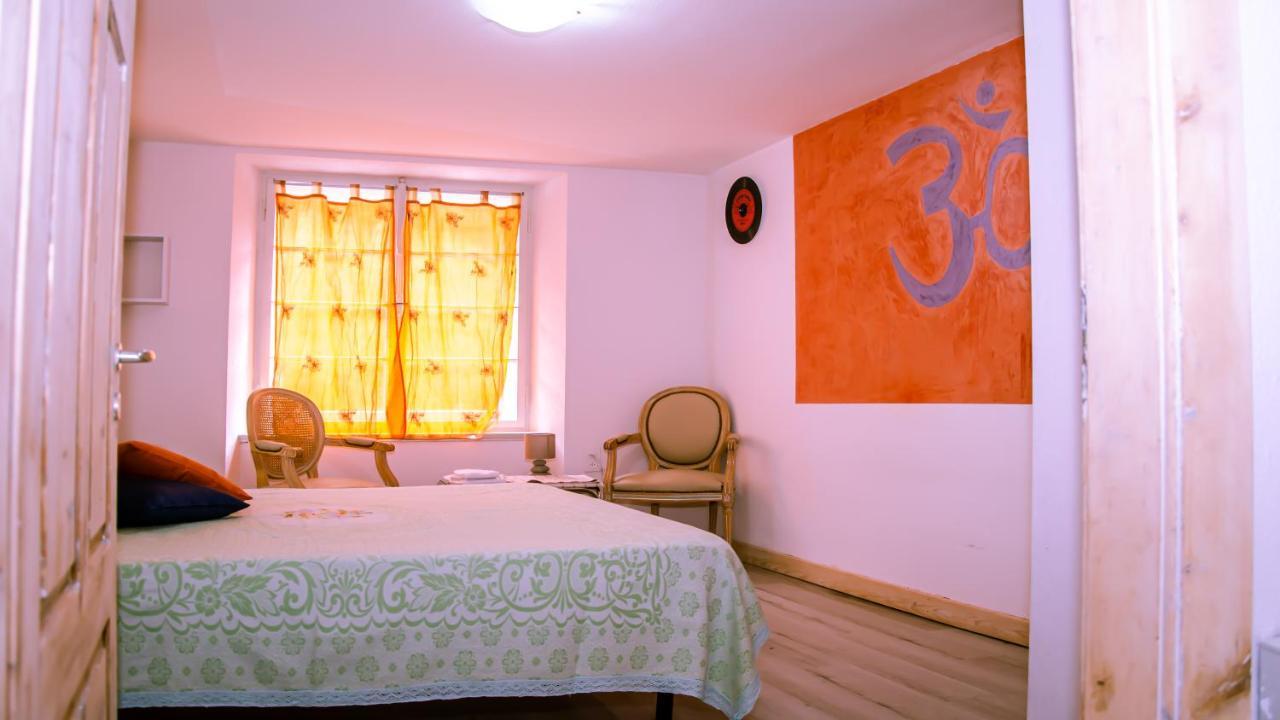 Indaco Centro Ayurveda Bed & Breakfast Campocologno Exterior photo